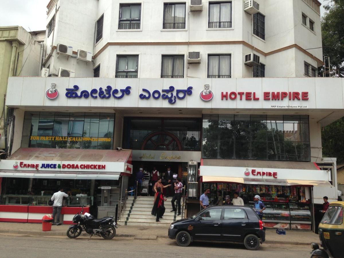 Hotel Empire Central Street Bangalore Exteriör bild